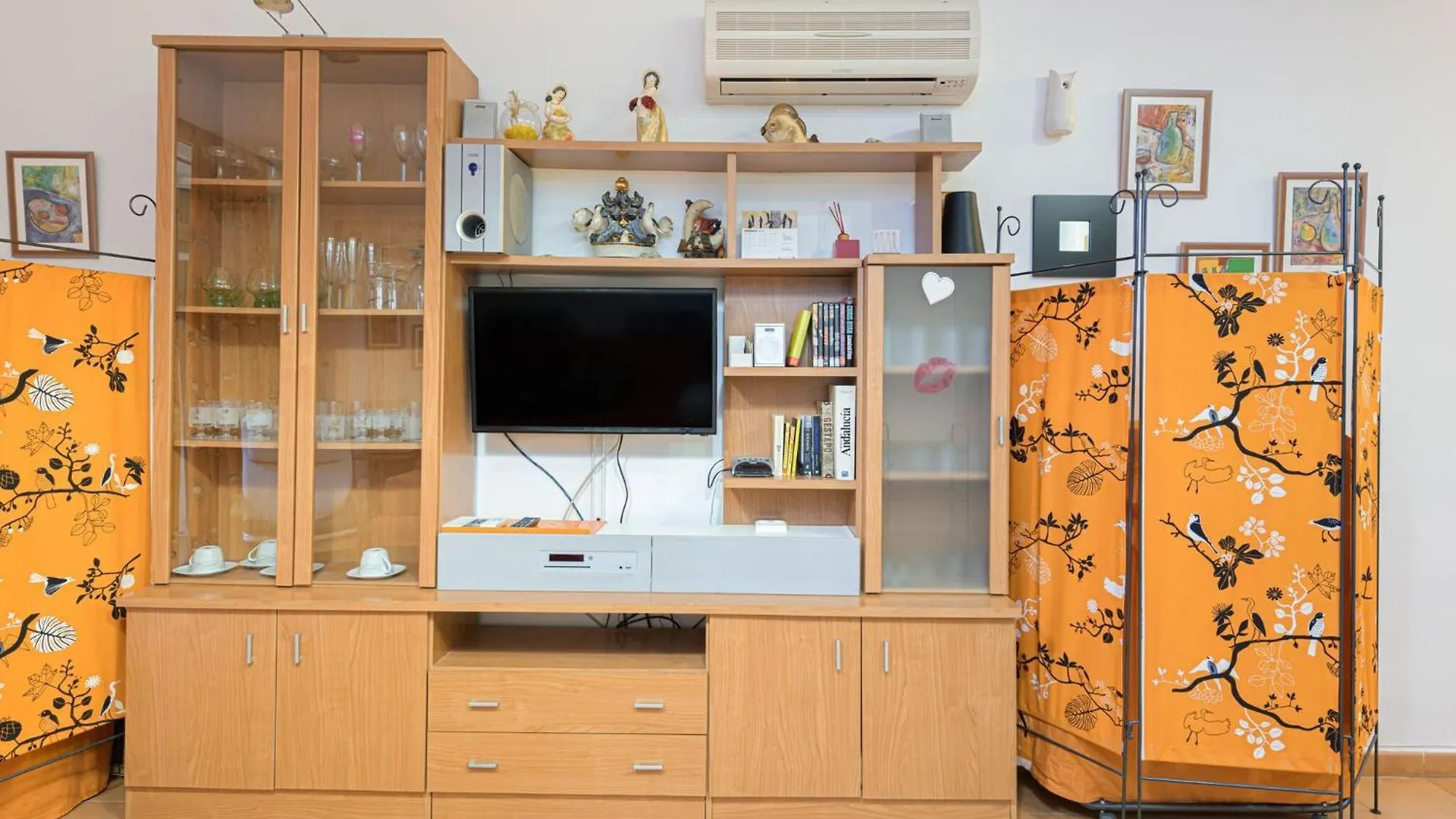 Estudio La Colina - Apartment In Torremolinos İspanya
