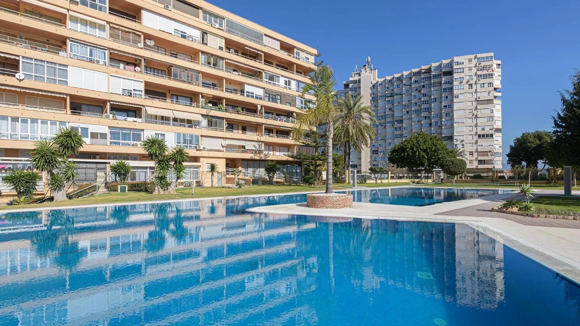 Estudio La Colina - Apartment In توريمولينوس