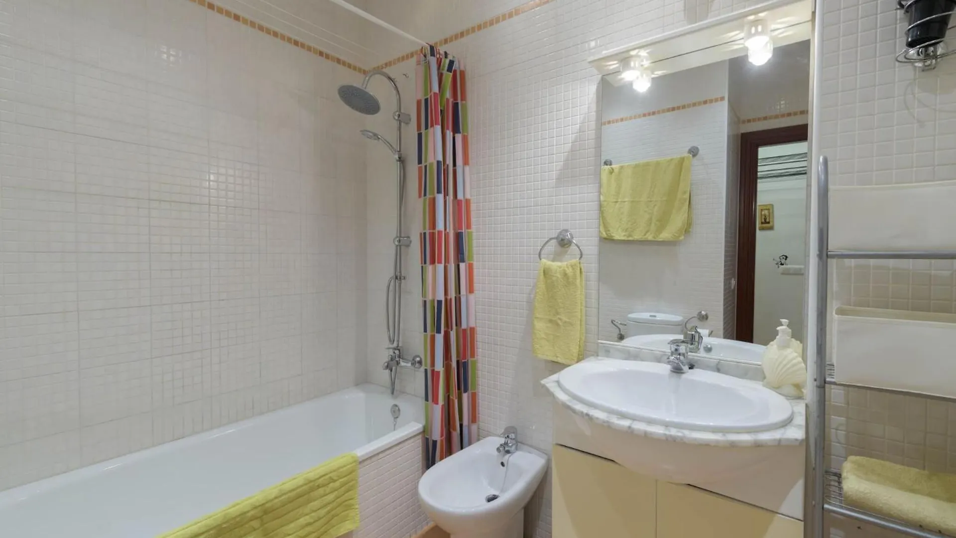 Estudio La Colina - Apartment In Torremolinos