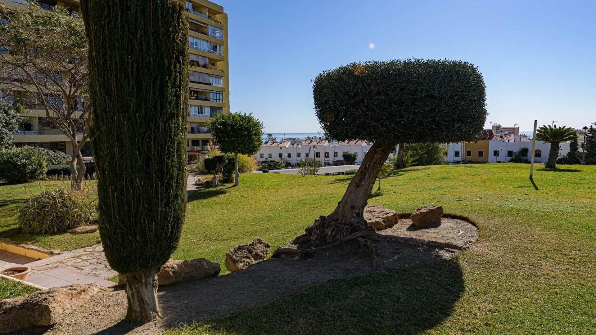 Estudio La Colina - Apartment In Torremolinos 0*,